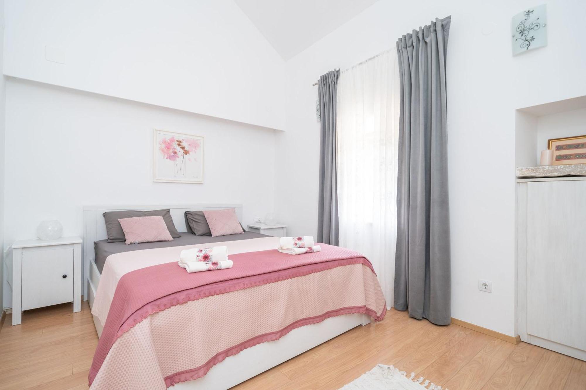 סלאנו Holiday Home Majkovi מראה חיצוני תמונה