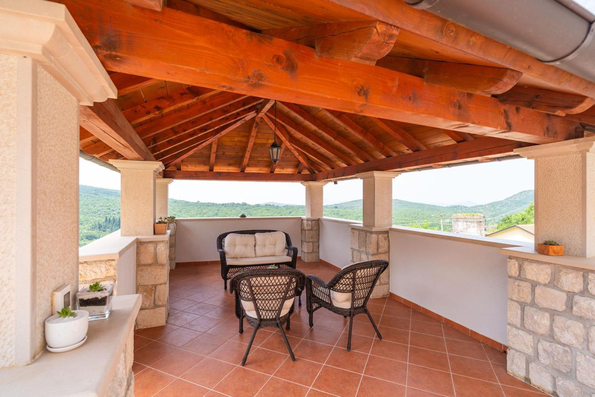 סלאנו Holiday Home Majkovi מראה חיצוני תמונה