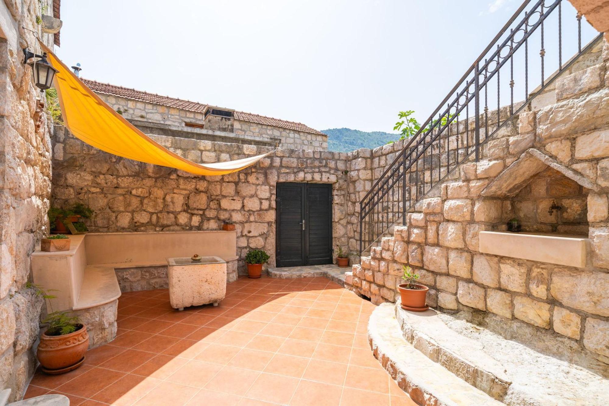 סלאנו Holiday Home Majkovi מראה חיצוני תמונה